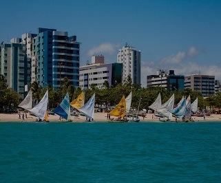 ônibus saindo da Rodoviária de Recife para Maceió